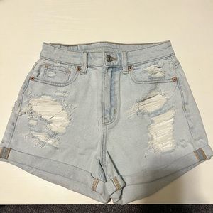 American Eagle Mom Short